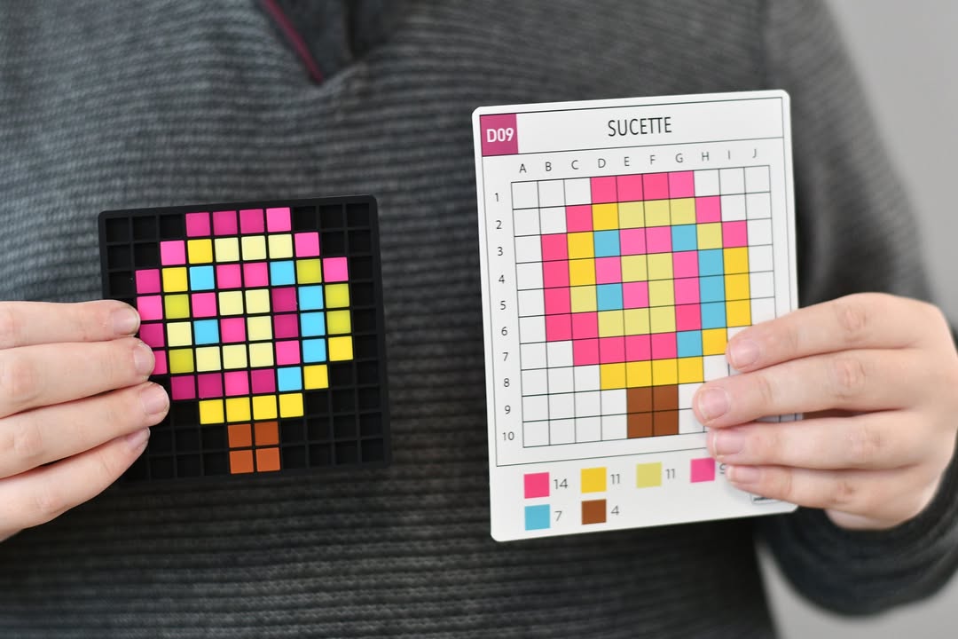 Mini grille pixel art avec carte modèle Sucette